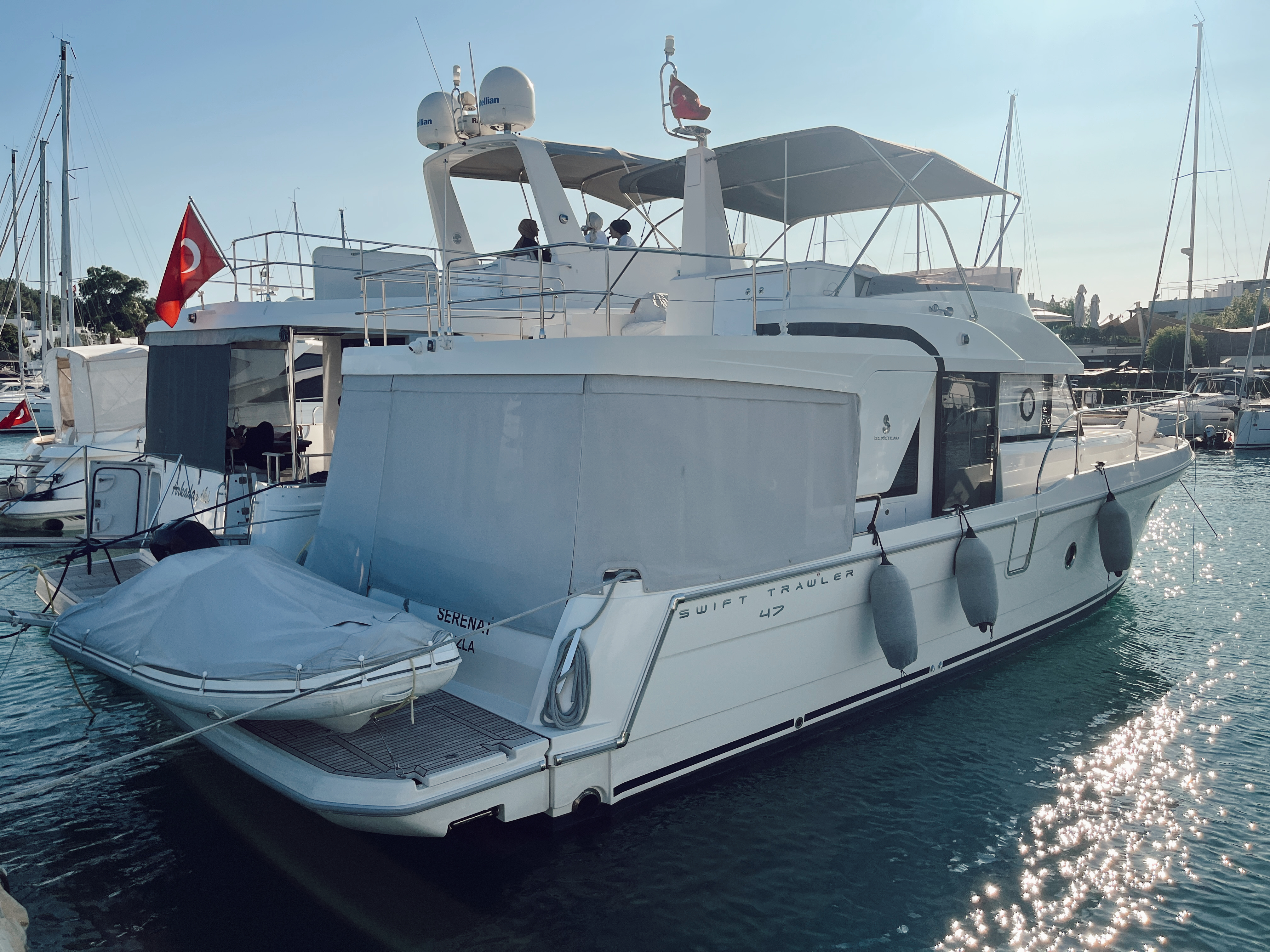 SWIFT TRAWLER 47